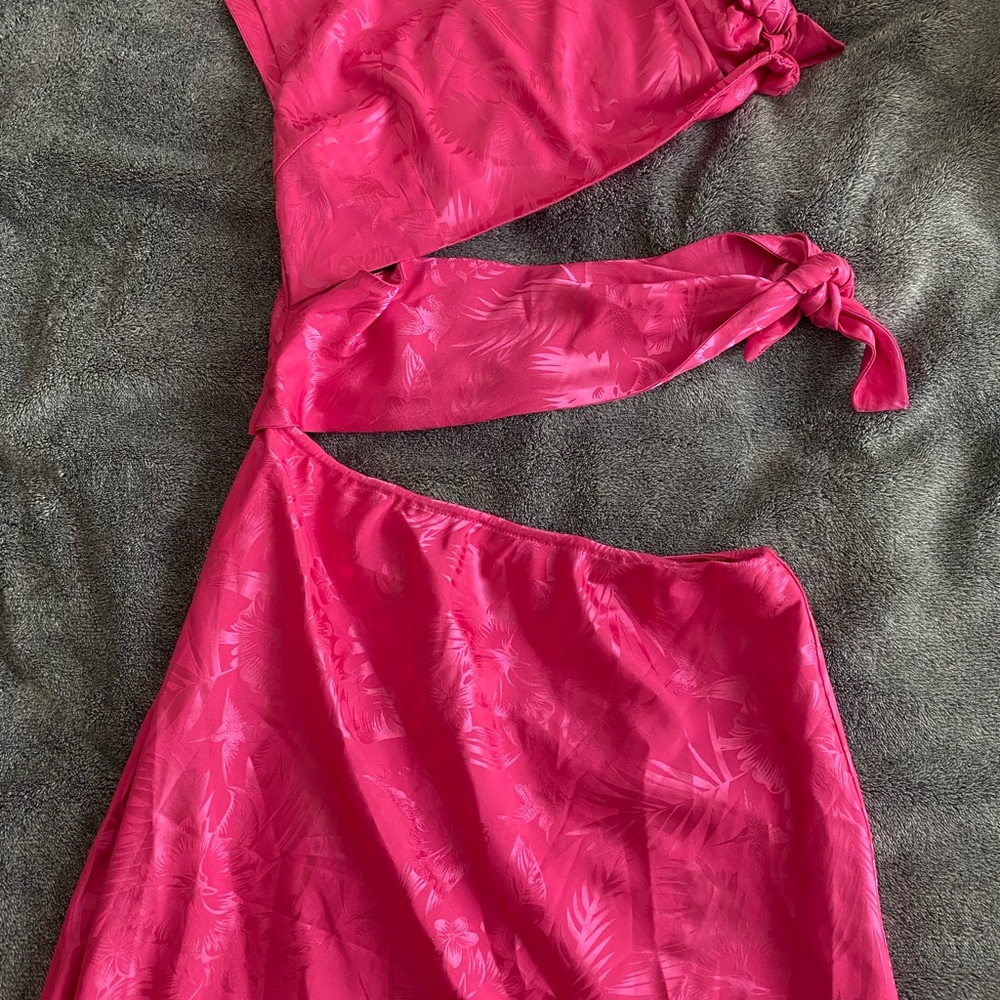 Wayf Vibrant Pink Floral Untouchable Satin Cut-out Midi-dress